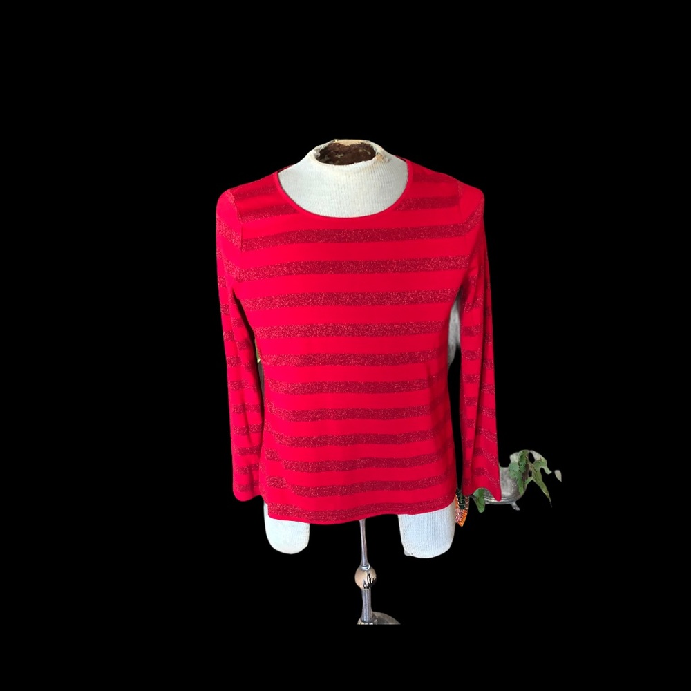 Long sleeve Talbots two tone red shirt